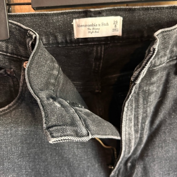 Abercrombie black vent hem Jean - Picture 5 of 11